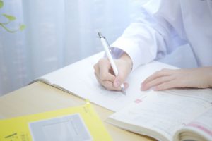 資格取得までの長い道のりの途中でダラけはじめましたが、あることがきっかけで勉強の意欲が再燃しました。